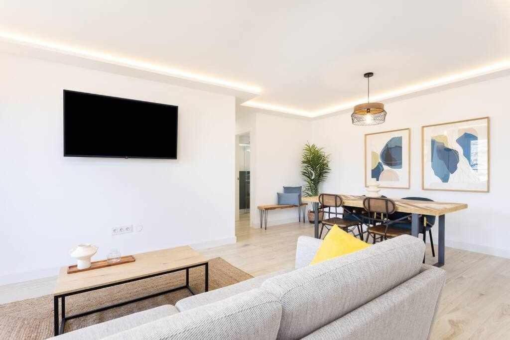 Sunnyland Apartment Arona Cho Extérieur photo