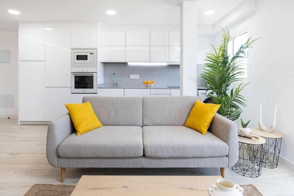 Sunnyland Apartment Arona Cho Extérieur photo
